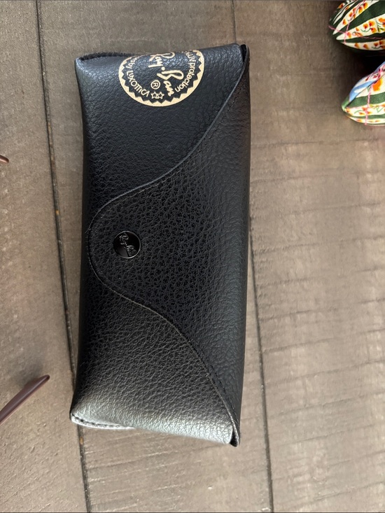 Ray-Ban Sunglasses with Case main image 8